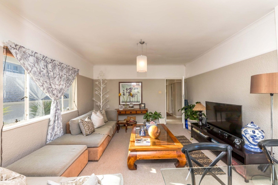 2 Bedroom Property for Sale in Green Point Western Cape